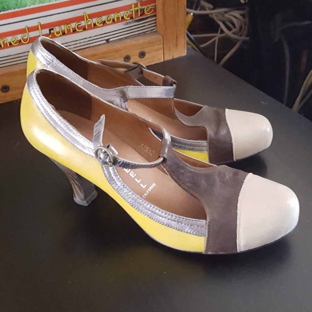 T-Strap Pumps size 7.5